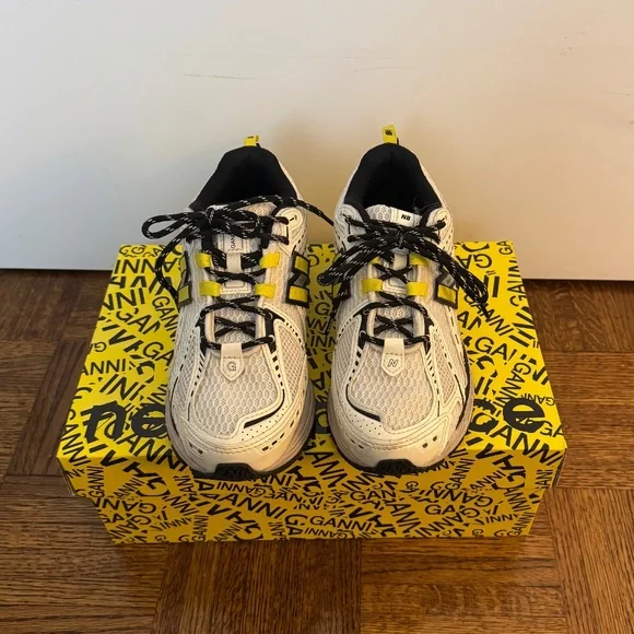 GANNI x New Balance 1906R - Picture 11 of 14